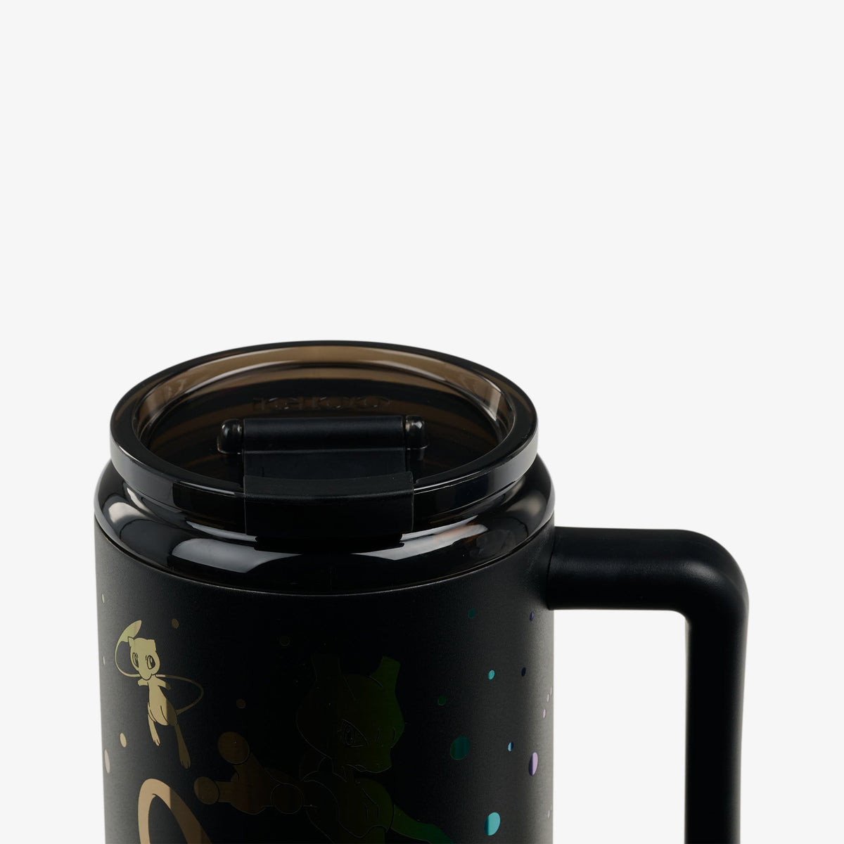 pokemon-mew-and-mewtwo-32-oz-travel-mug-z1 00027995-L.jpg