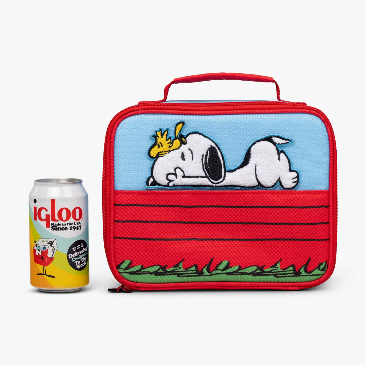 snoopy-s-doghouse-horizontal-lunch-cooler-bag-q1 00028034-P.jpg