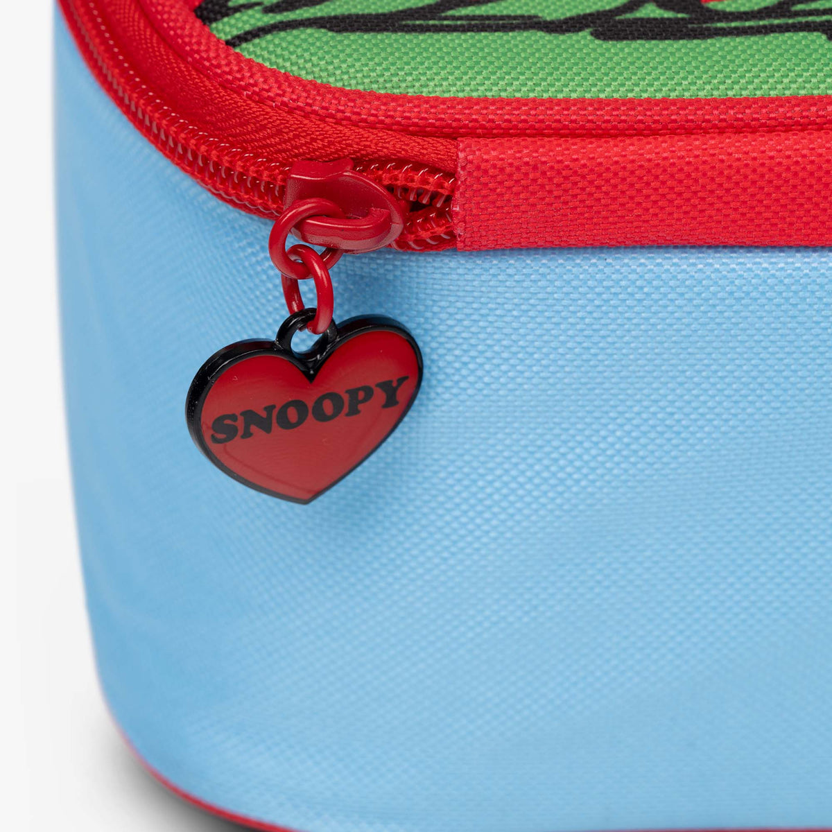 snoopy-s-doghouse-horizontal-lunch-cooler-bag-q1 00028034-Z.jpg