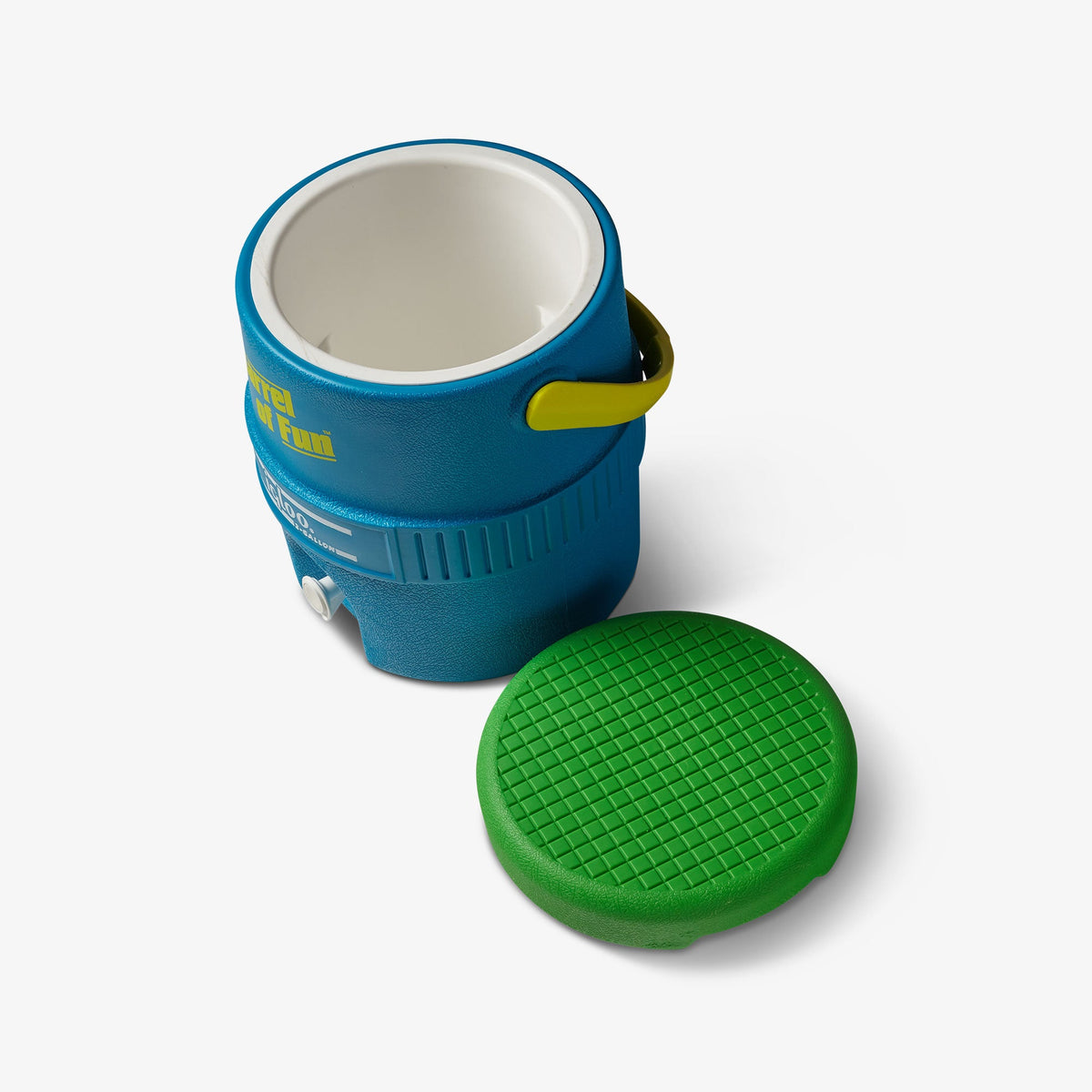 retro-barrel-of-fun-2-gallon-jug-k5 00031412-O2.jpg