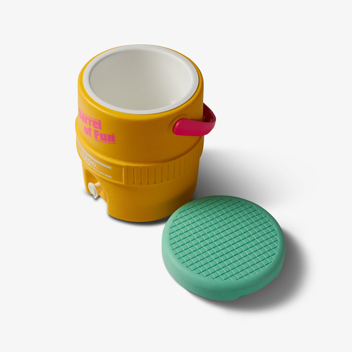 retro-barrel-of-fun-2-gallon-jug-k5 00031416_3.jpg