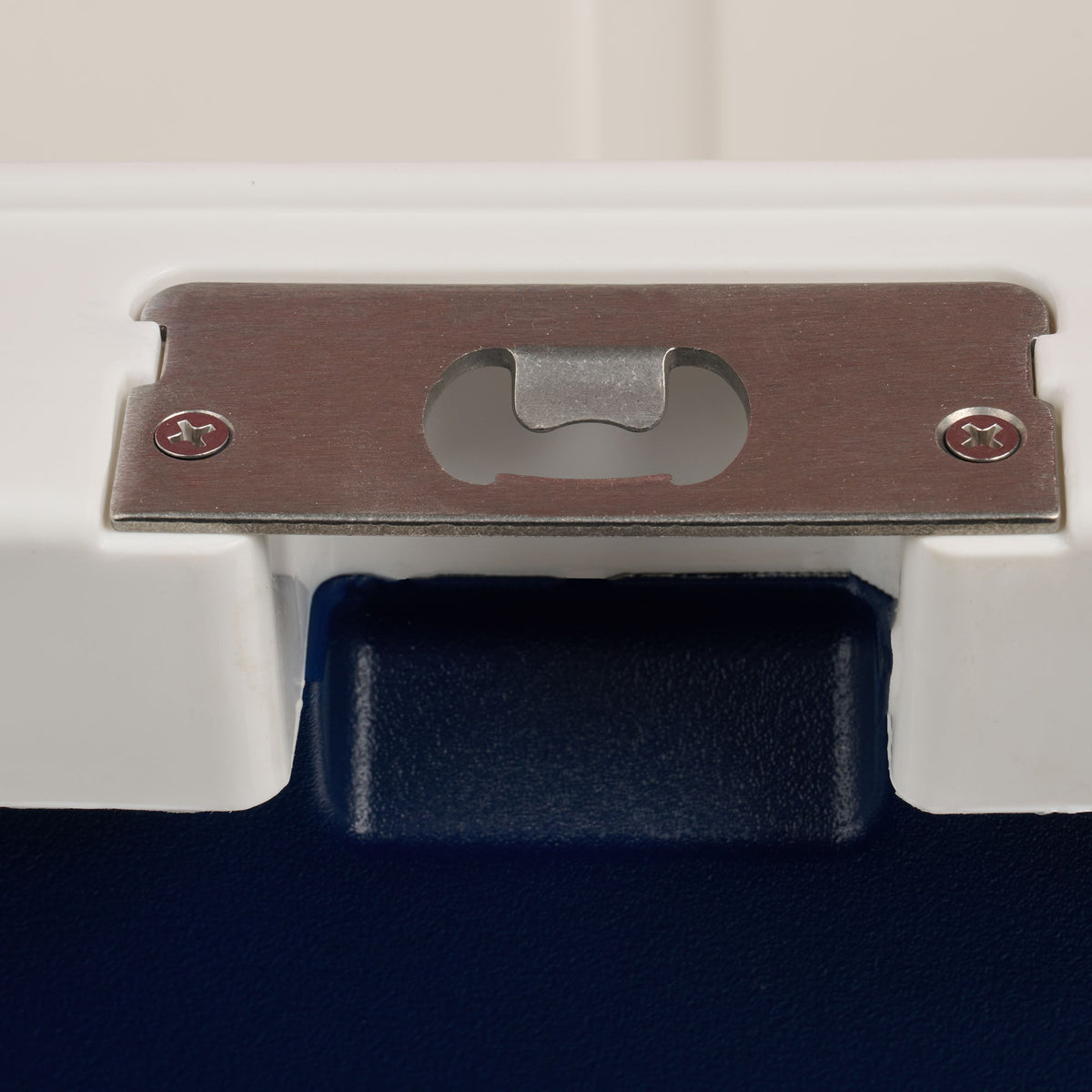 trailmate-25-qt-cooler-a9 00033130-BO.jpg