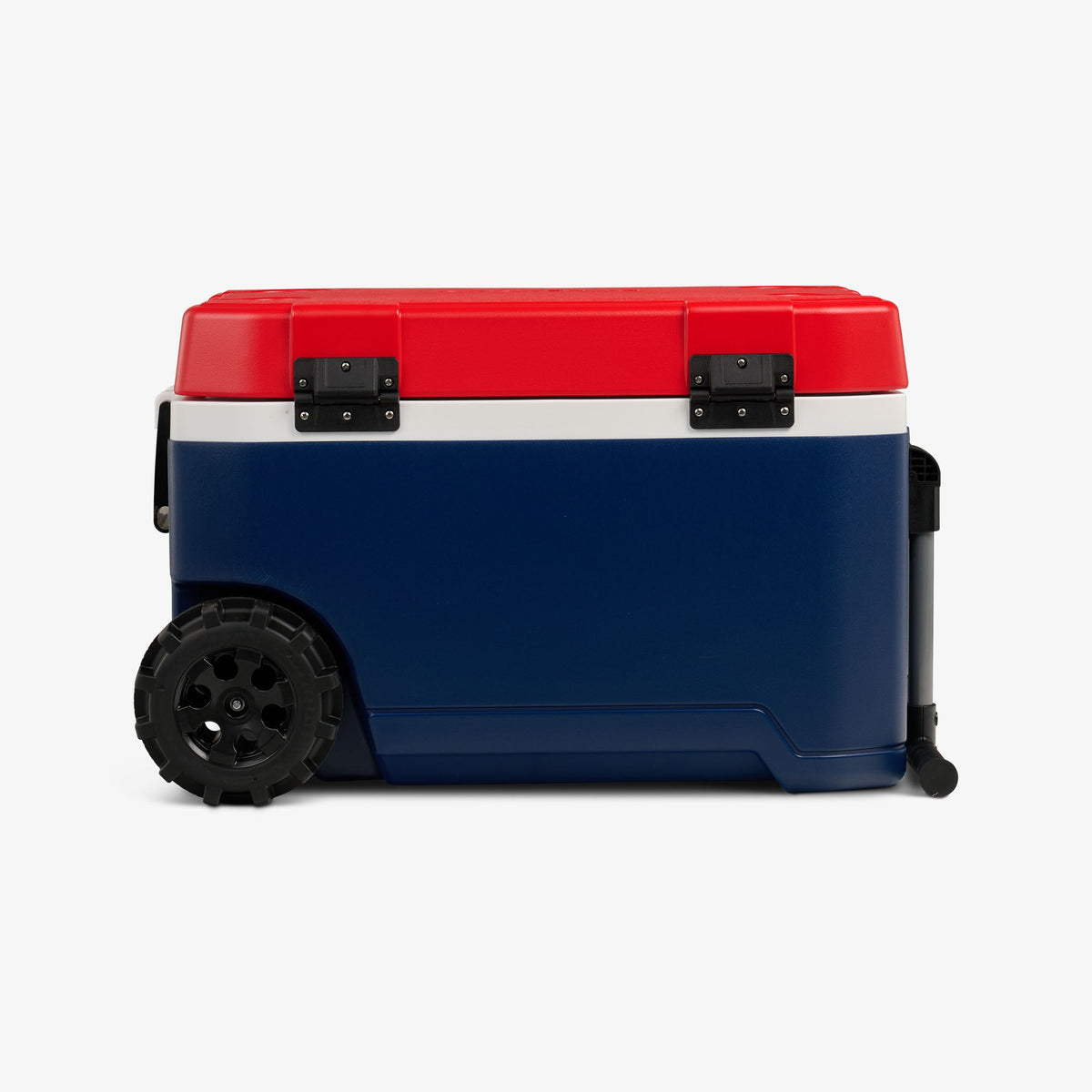 trailmate-75-qt-roller-cooler-b7 00035111-BK.jpg