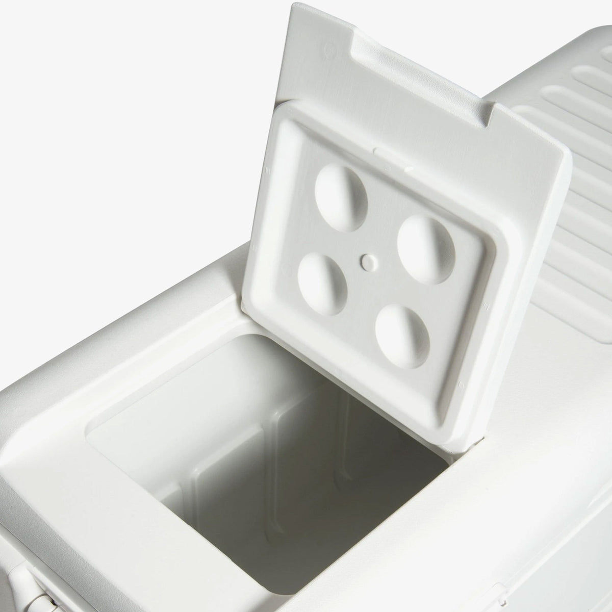 quick-and-cool-150-qt-cooler-q7 00044363-quick-and-cool-150-qt-cooler-cu-open-hatch_2c6197ae-88fc-4867-ad4f-5e48e4b855e0.jpg