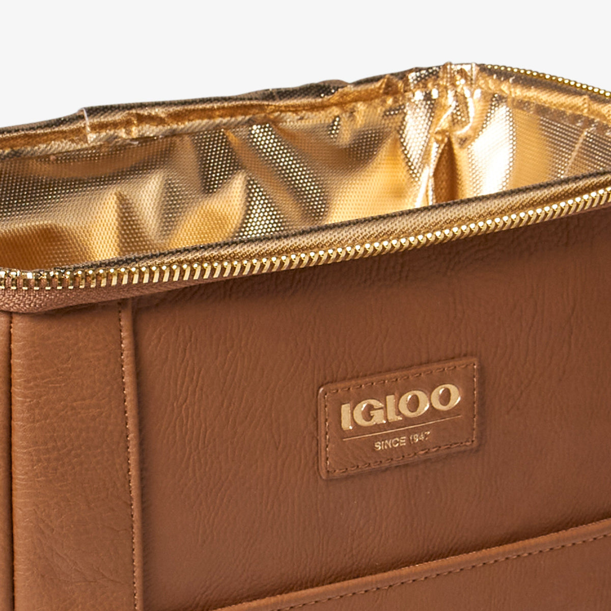 igloo-luxe-mini-convertible-backpack-n9 00066043_D2.jpg