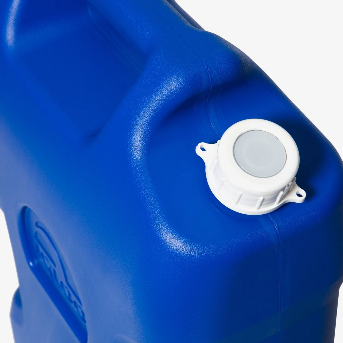6-gallon-water-container-k0 42154-6-gallon-water-container-ii-majestic-blue-top.jpg